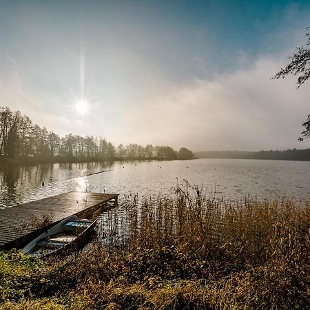 Luxus-See-Domizil Mit Sauna, Kamin Und Boot-130 Qm Fuer 6 Personen Krakow am See Exterior foto