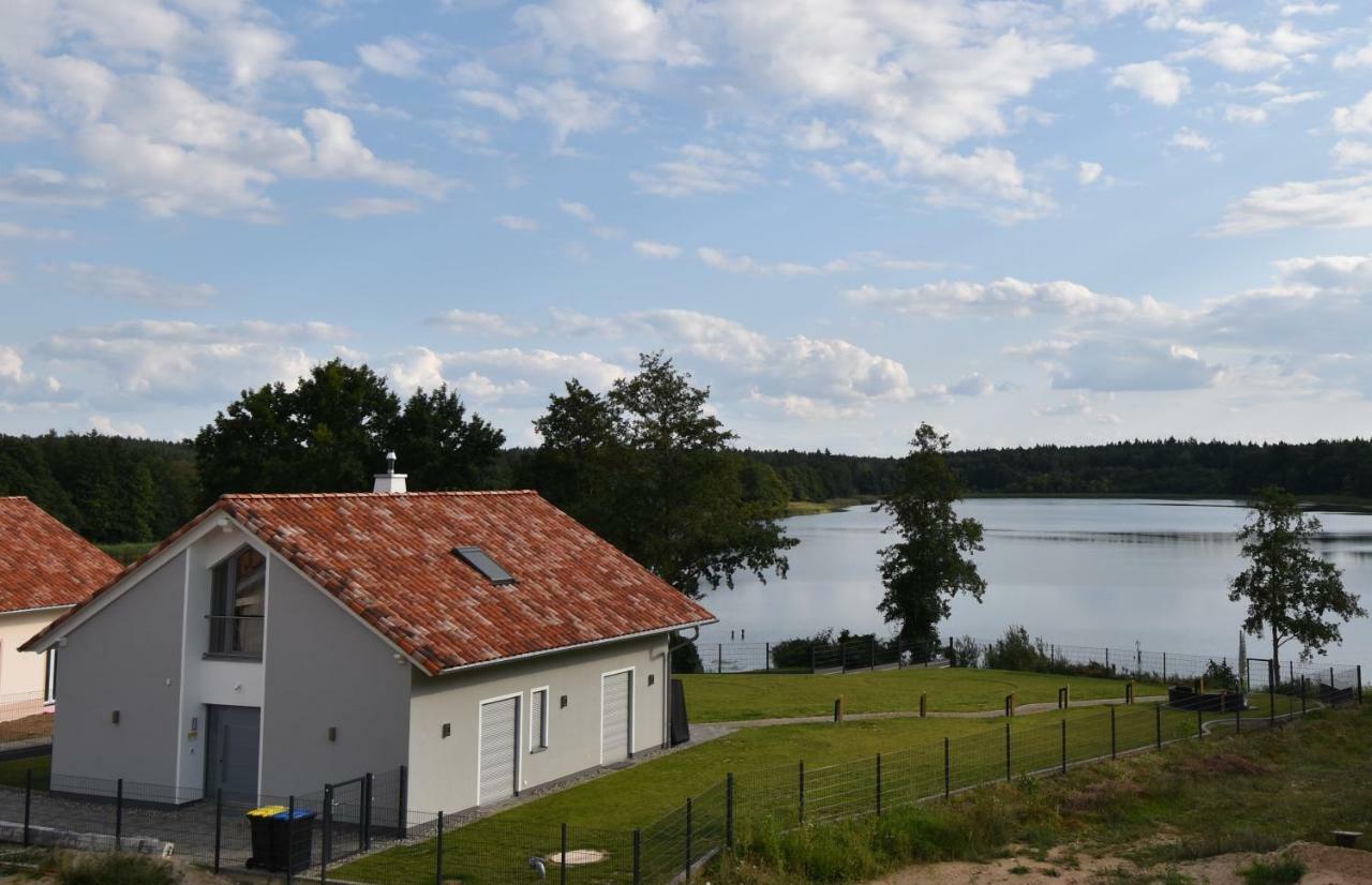 Luxus-See-Domizil Mit Sauna, Kamin Und Boot-130 Qm Fuer 6 Personen Krakow am See Exterior foto